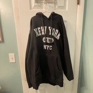 ‘90s Style Black Graphic Hoodie, Women’s Large